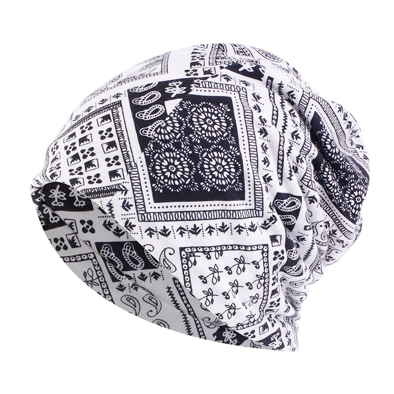 Winter Paisley Beanie – Slouchy Hat for Men & Women, Warm Ski Cap
