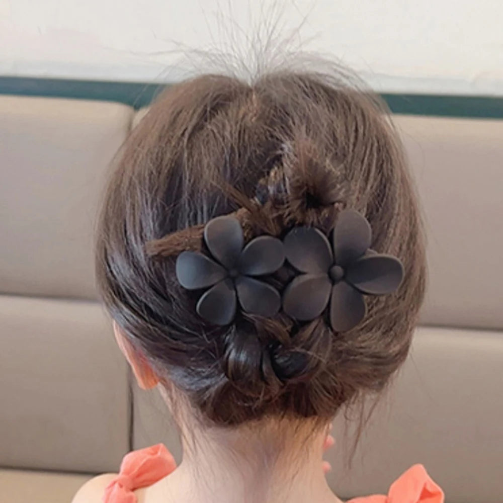Frosted Flower Hair Claw Clips – Matte Hair Accessories for Women & Girls